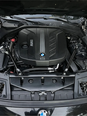 BMW f10 520 seria 5  - imagine 7