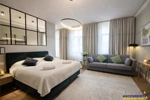 Refugiu urban lux, apartament spectaculos pe aleea pietonala a Postavarului,Centrul Istoric - imagine 3