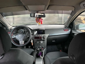 opel astra h - imagine 2