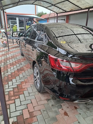 Renault megane sedan diesel automat 2023 - imagine 6