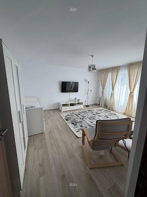 unirii mircea voda etaj 5