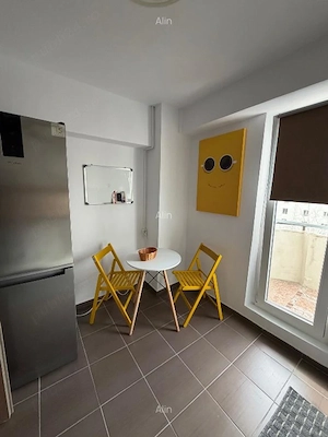 unirii mircea voda etaj 5 - imagine 3