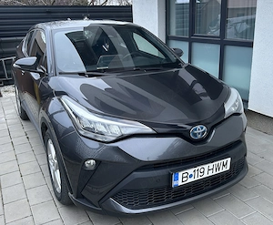 Proprietar vând autoturism marca Toyota C-HR, stare excepțională  - imagine 2