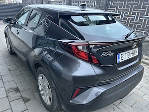 Proprietar vând autoturism marca Toyota C-HR, stare excepțională  - imagine 5