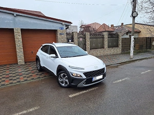 HYUNDAI KONA - 2021 - Cutie Automată - 50.000 KM - Hybrid + Benzină - Ca Nouă - Carte Service la zi