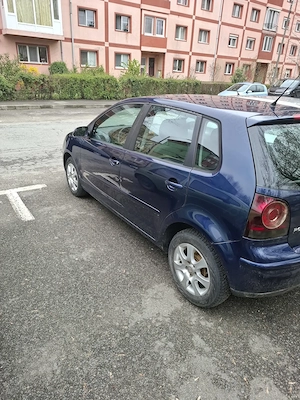 Vând Volkswagen Polo fabricație 2008 în stare perfectă de funcționare  - imagine 4
