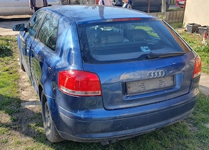 Dezmembrez Audi A3 8P - imagine 3