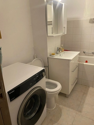 De închiriat apartament cu o cameră în Calea Buziașului 