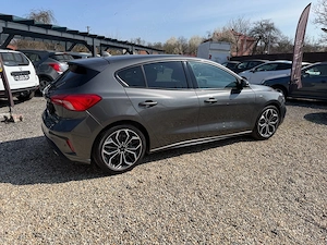 Ford Focus ST-Line   An 2019.07   Motor 1.5TDCI 120cp   Navi   KeyLess  - imagine 6