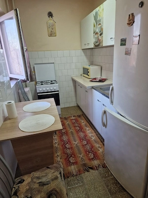 Proprietar,inchiriez apartament cu 1 camera zona Modern - imagine 4