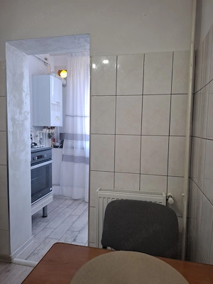 2 camere amenajate modern, mobilate, zona Micro 17 Pret 400 Euro - imagine 9