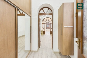 Apartament cu 2 camere etaj 1 - Zonă Centrală - Arad - imagine 8