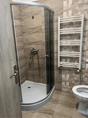 Inchiriez apartament 3 camere  - imagine 5