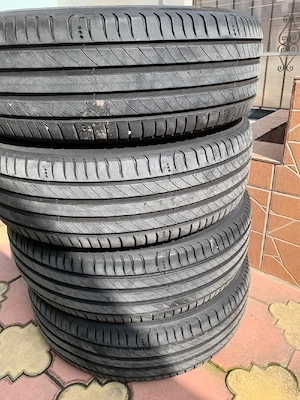 Vand cauciucuri Michelin 215/70/R16 - Vara - imagine 4