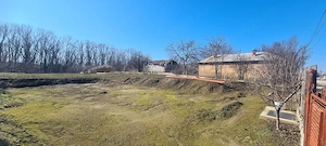 Teren intravilan de vânzare  .Poziție ultra !