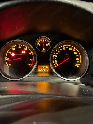 Opel Astra H - imagine 4