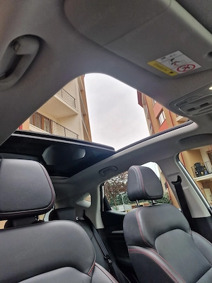 Vand masina electrică MG ZS EV - imagine 4