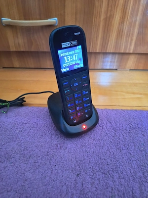 Telefon mobil seniori comfort MaxCom MM35D cu butoane mari