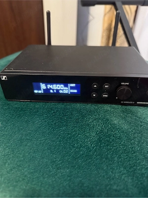 Vând Sennheiser XSw 2-Ci1 B