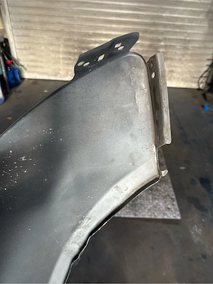 Aripa stg Audi A5 cu defect - imagine 3