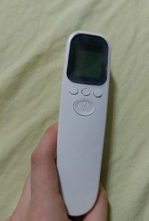Termometru digital la buton pt temp corp si obiecte sau ambient - imagine 2