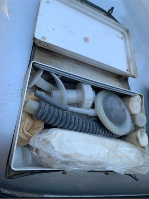 trusa sanitara auto - Comunista - retro - imagine 4