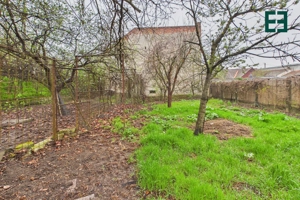 Casă cu 2 camere și 475 mp teren - Zona Aradul Nou - Arad - imagine 8