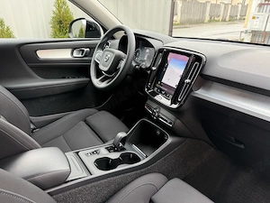 VOLVO XC40 2.0 benzina mhev  - imagine 6