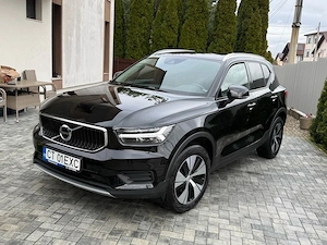 VOLVO XC40 2.0 benzina mhev  - imagine 2