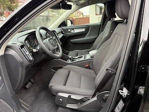 VOLVO XC40 2.0 benzina mhev  - imagine 5