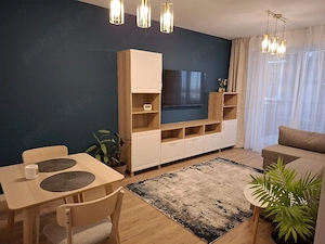 Garsoniera, 5min Metrou, Estoria City