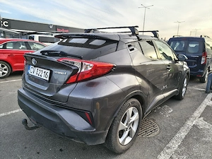 Toyota C-hr nouă din România  - imagine 4