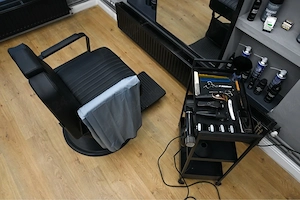 Închiriere scaun de frizerie ! - imagine 4