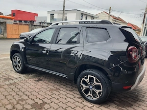 Dacia Duster 1.5 diesel an fabricatie 2021 - imagine 4