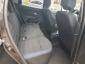 Dacia Duster 1.5 diesel an fabricatie 2021 - imagine 7