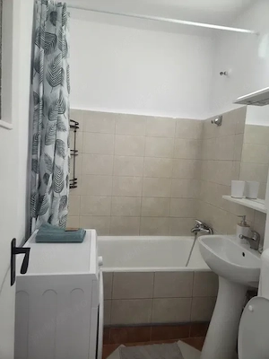 garsoniera dristor-metrou la scara blocului-modern - imagine 8