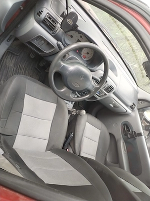 Renault Clio 2001 1.4mpi - imagine 5