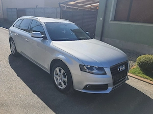 AUDI A4 2.0 tdi, 143cp, an 2011 - imagine 8