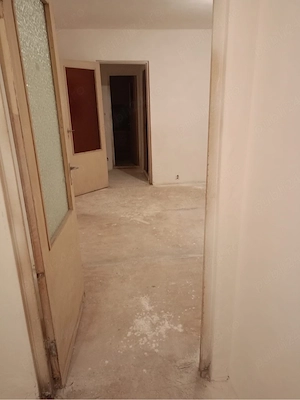 Vand apartament cu 2 camere in Zimnicea - imagine 4