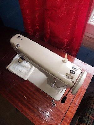 Masina de cusut singer  - imagine 5