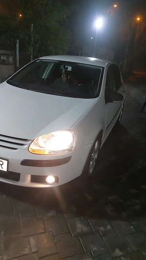 Vând Golf 5 1,4 benzina an 2008,168000 km  - imagine 4