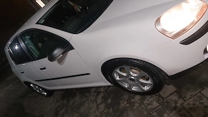 Vând Golf 5 1,4 benzina an 2008,168000 km  - imagine 3