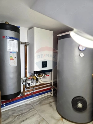 Casă / Vilă din 2024  de vânzare în zona Micro 14 - imagine 12