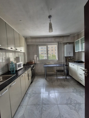 Apartament 4 camere -104mp utili -bloc 1985 - Bd. Chisinau / Mega Mall - imagine 3