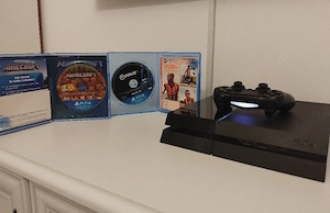 PS4 + controller + FIFA 22 + Minecraft   URGENT