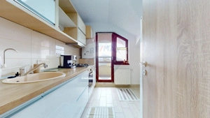 Apartament cu 2 camere de închiriat în zona Tractorul - imagine 13