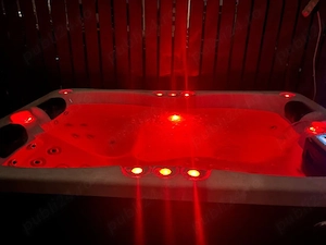 jacuzzi 3 persoane piscină spa ciubăr electric