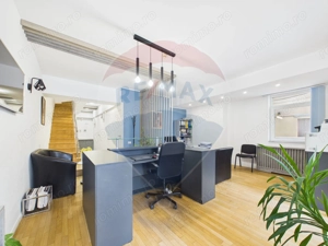 Apartament 4 camere recompartimentat din 3, P-ta Unirii | Parcare