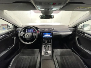 Skoda Superb - imagine 9