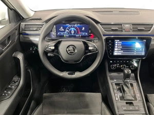 Skoda Superb - imagine 6